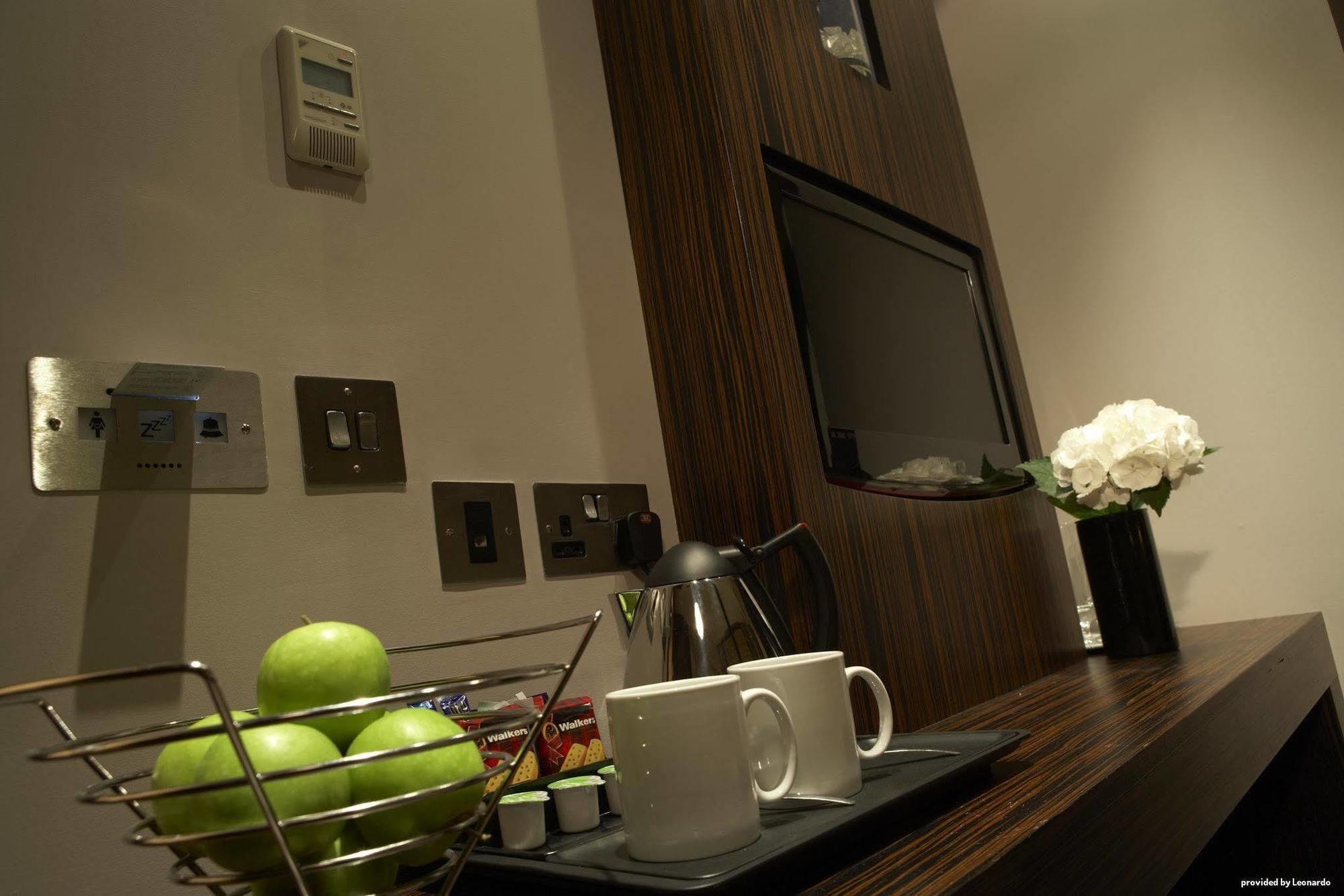 Maitrise Suites Apartment Hotel Ealing - لندن الغرفة الصورة